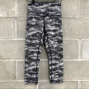 Lululemon Wunder Under Crop Leggings